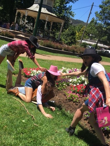 Bowral hens party weekend dressed in a cowgirl theme.